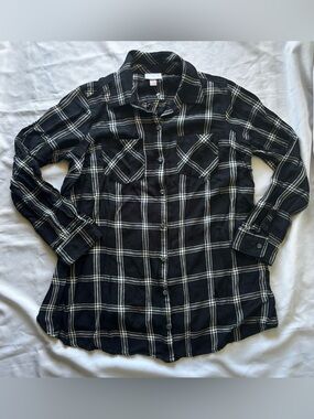 Ingrid & Isabel Maternity Womens Button Down Blouse in Black/White Plaid Sz S